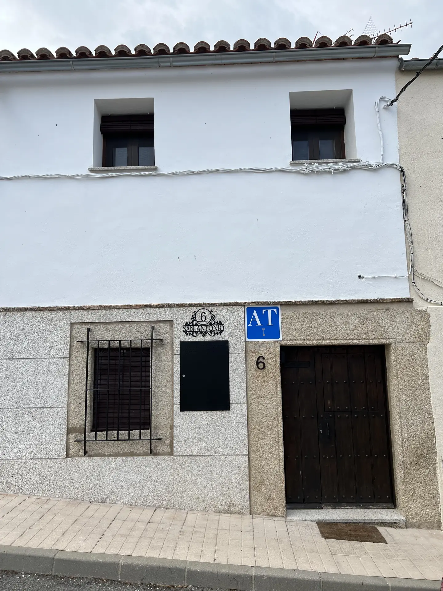 Fachada del Apartamento Rural San Antonio 6 en Malpartida de Cáceres